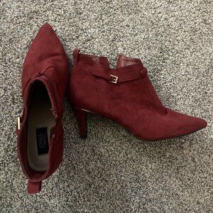 Maroon Jones New York Suede ankle boot